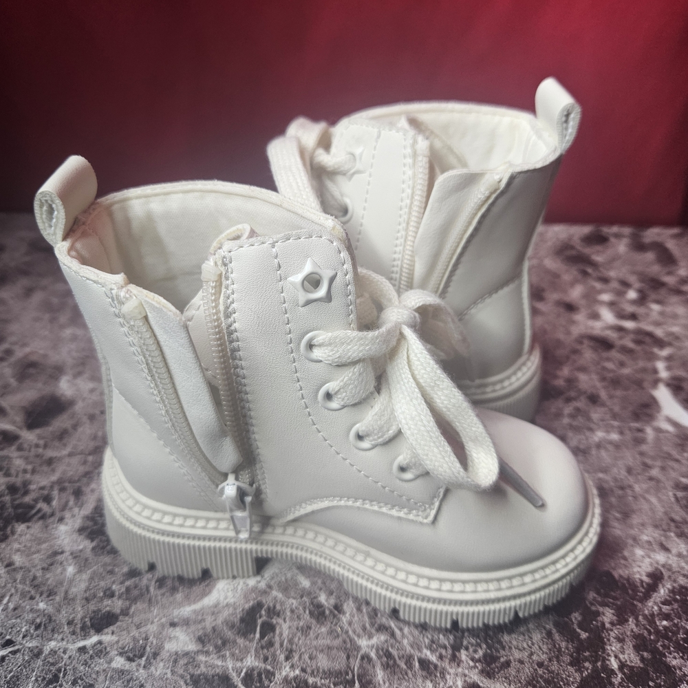 Toddler Girls Boot Bundle 3 pairs Kids Boots - Black, Pink, and White - Picture 5 of 9